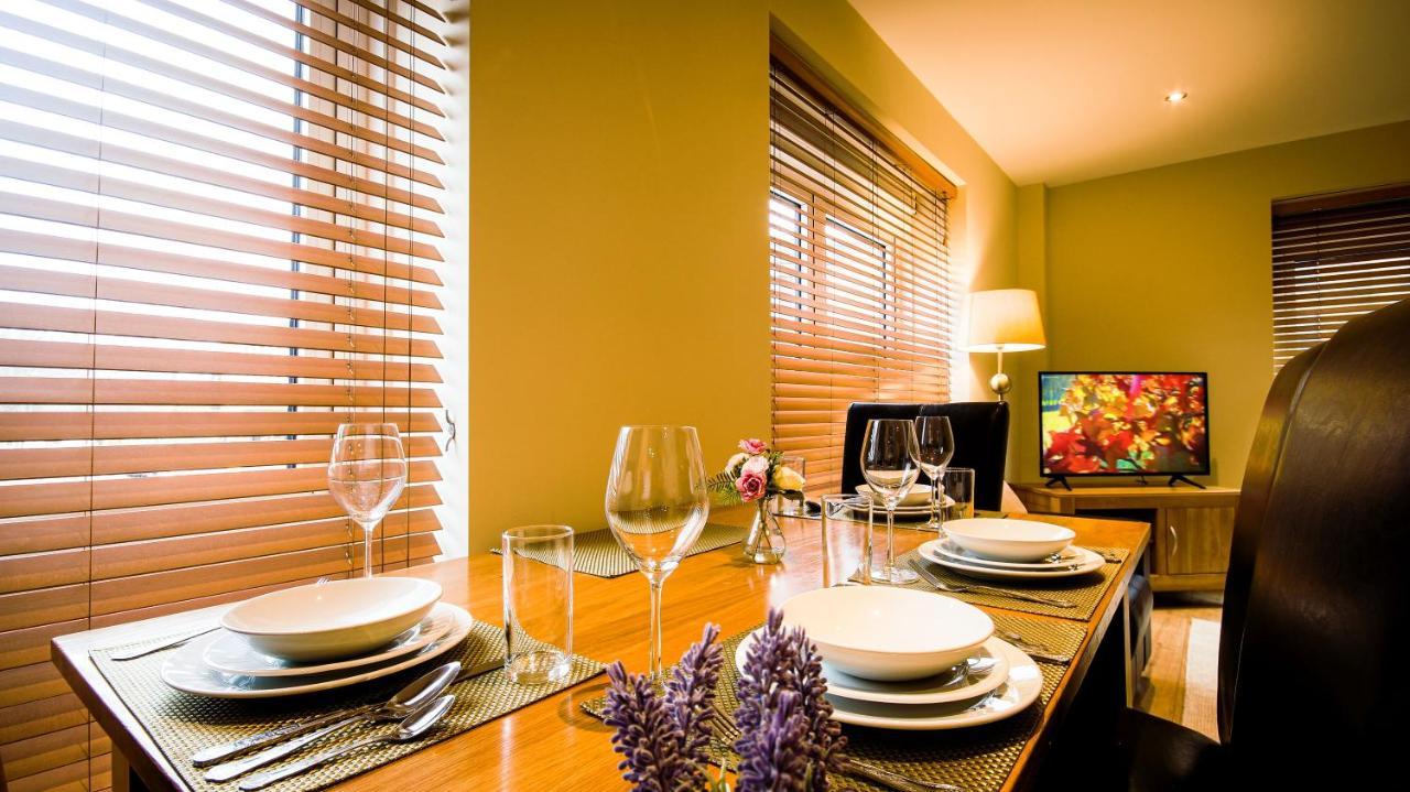 Superb City Center 1 Or 2 Bedroom Apts King Bed Southampton Zewnętrze zdjęcie