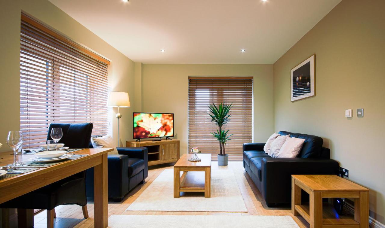 Superb City Center 1 Or 2 Bedroom Apts King Bed Southampton Zewnętrze zdjęcie