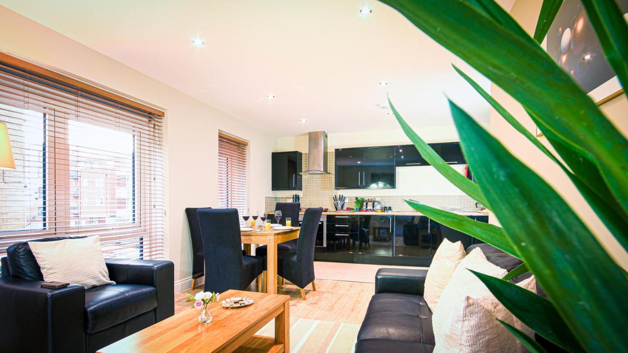 Superb City Center 1 Or 2 Bedroom Apts King Bed Southampton Zewnętrze zdjęcie