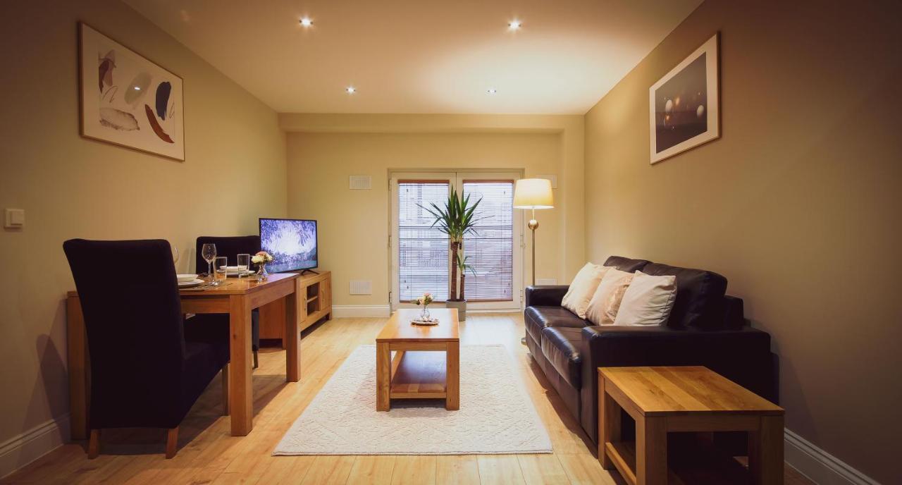 Superb City Center 1 Or 2 Bedroom Apts King Bed Southampton Zewnętrze zdjęcie